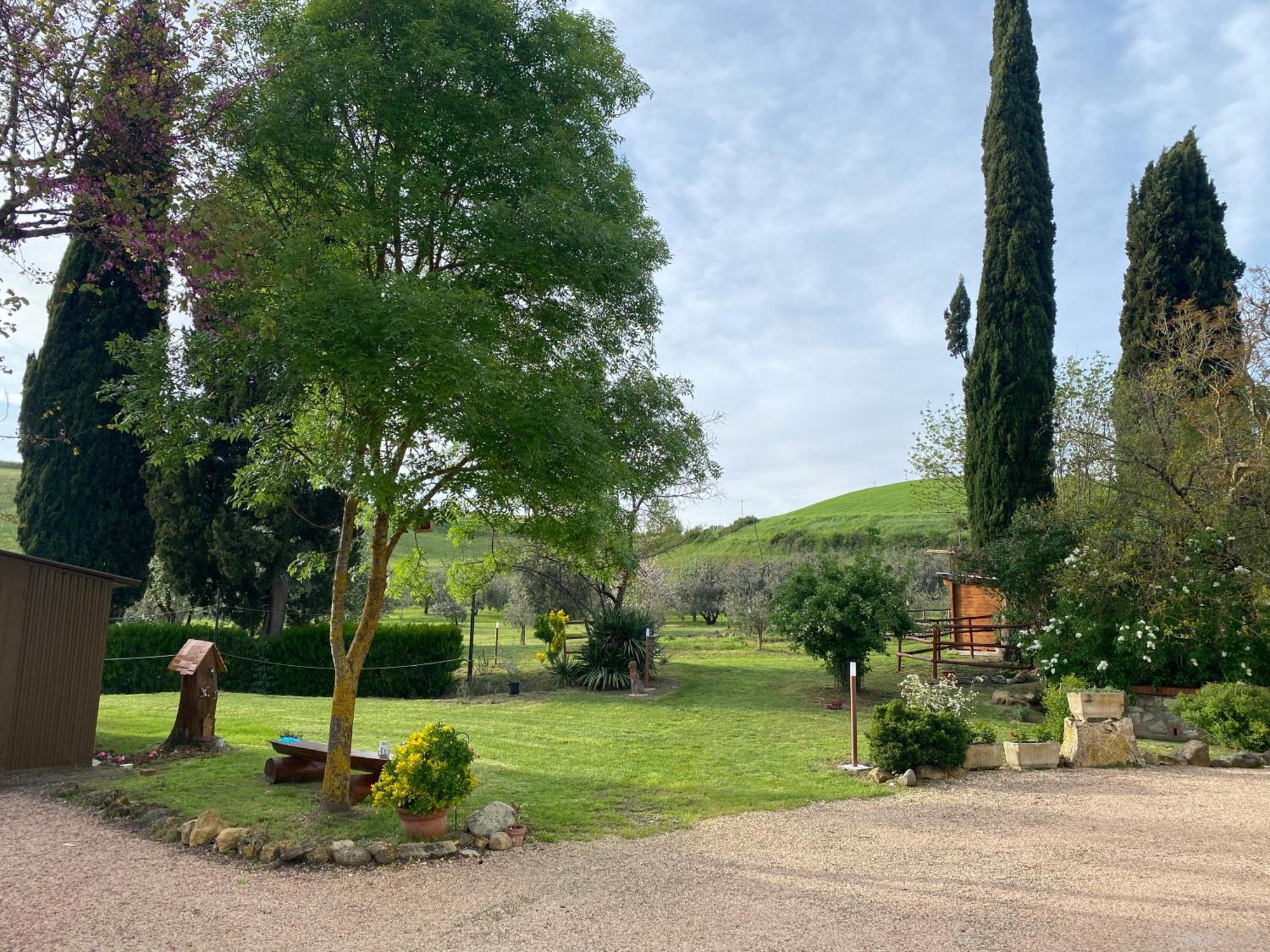 Casa Vacanze Podere San Giusto Volterra Luaran gambar